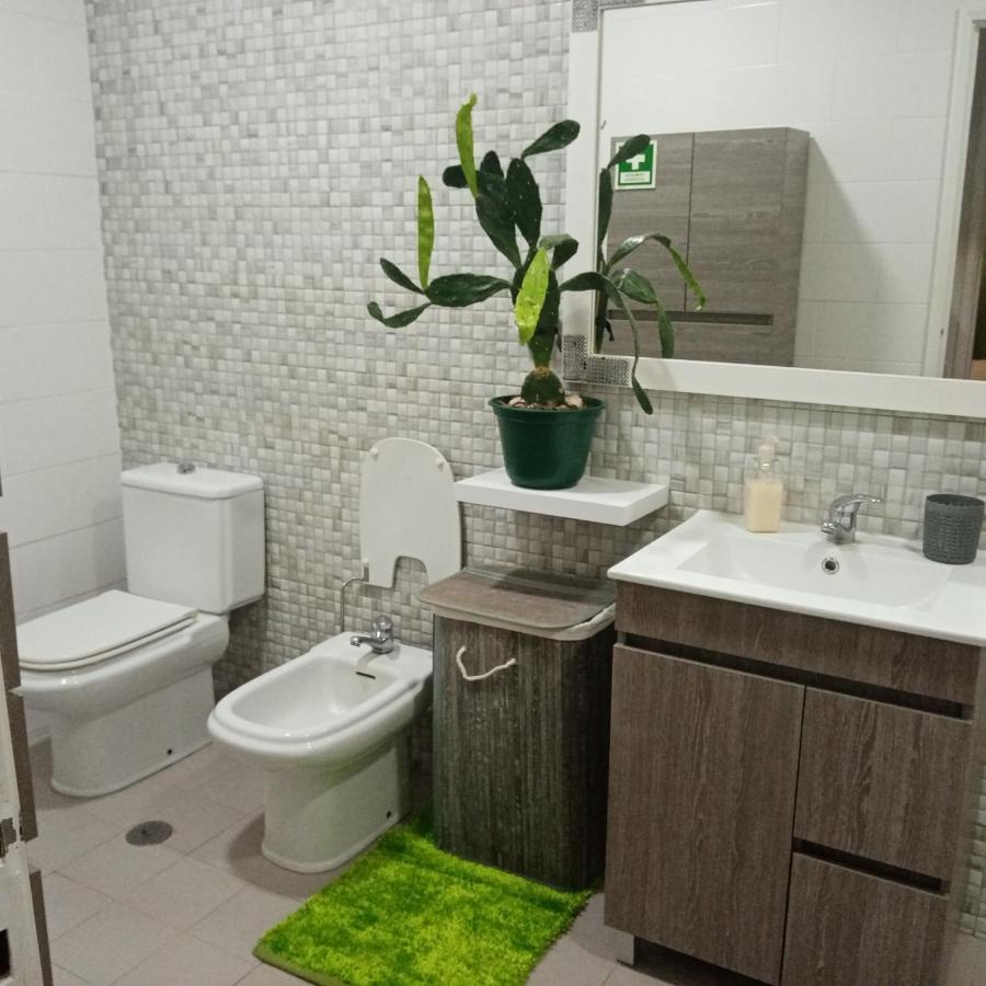 Appartamento Apartamento T2- Apartamento Do Gu Ponta Delgada Esterno foto